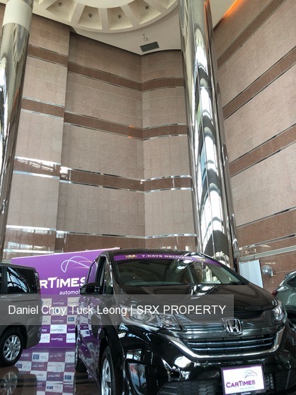 Automobile Megamart (D14), Warehouse #190689932